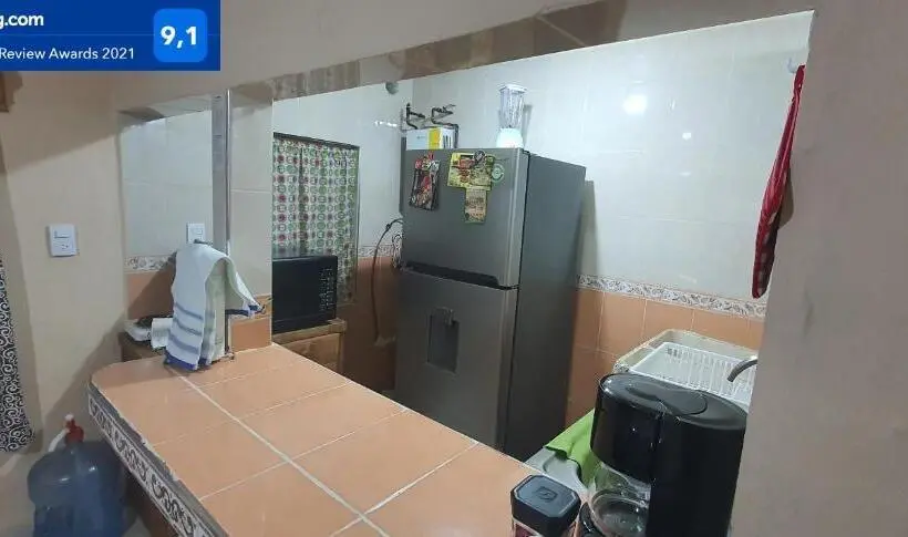 1階の1ベッドルームアパートメント, Departamentos Muy Cercanos Al Aeropuerto T2 Wifi Free