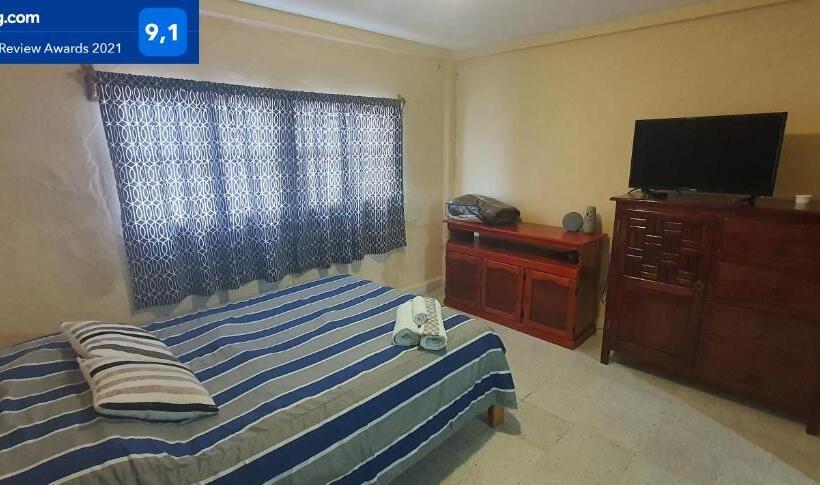 آپارتمان 1 خوابه همکف, Departamentos Muy Cercanos Al Aeropuerto T2 Wifi Free