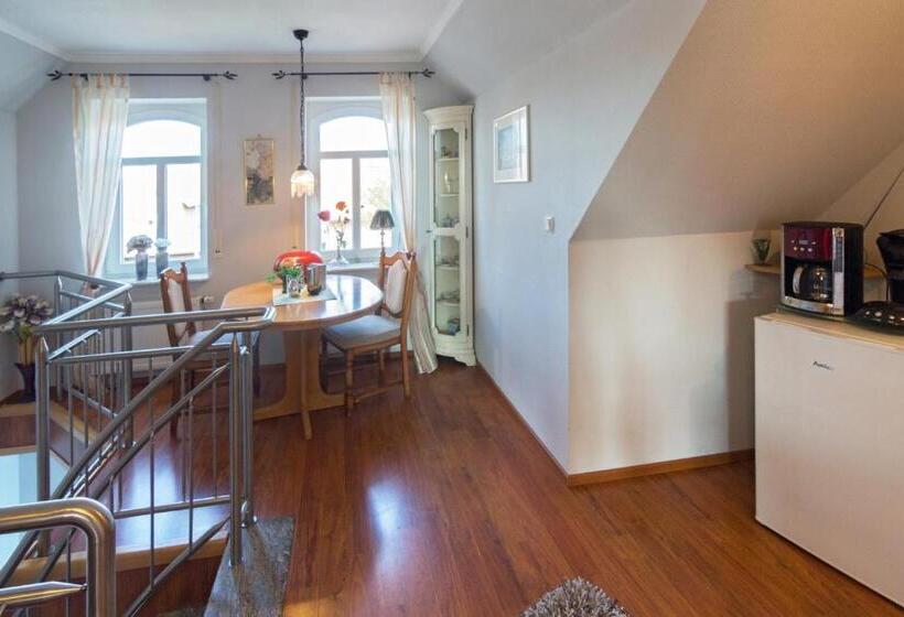 Номер Стандарт с Балконом, Haus Schönborn