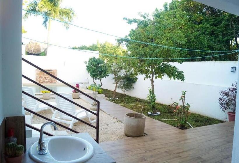 חדר סטנדרט, Monserrat