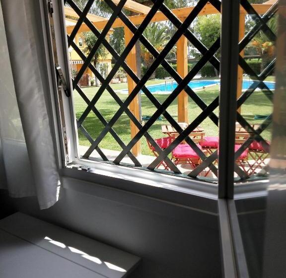 اتاق استاندارد با چشمانداز باغ, Dudi S Peppers