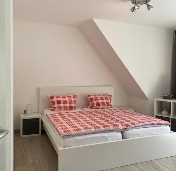 Апартаменты 1 Спальня с Балконом, Ferienhof Kröger