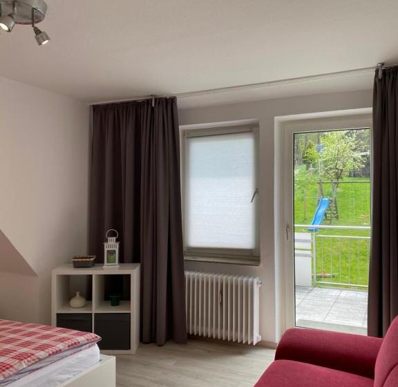 Апартаменты 1 Спальня с Балконом, Ferienhof Kröger