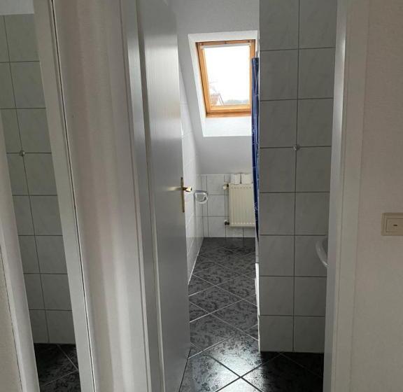 Студия Стандарт, Ferienhof Kröger