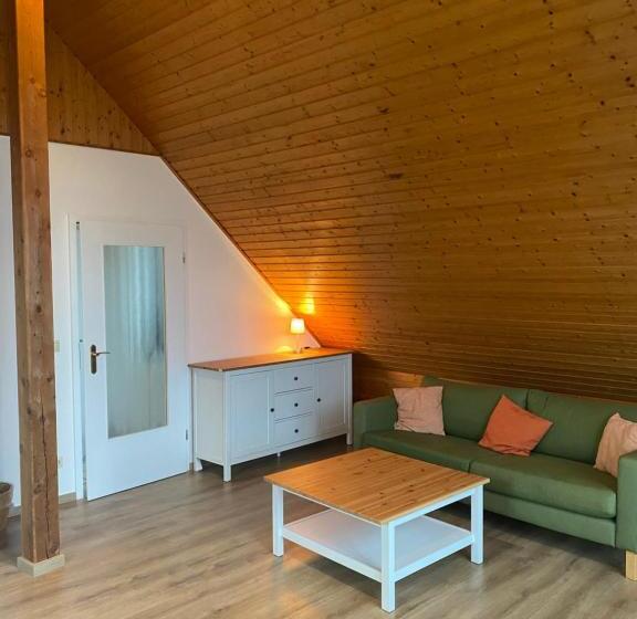 Студия Стандарт, Ferienhof Kröger