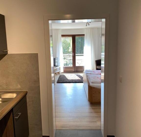 标准工作室带阳台, Ferienhof Kröger
