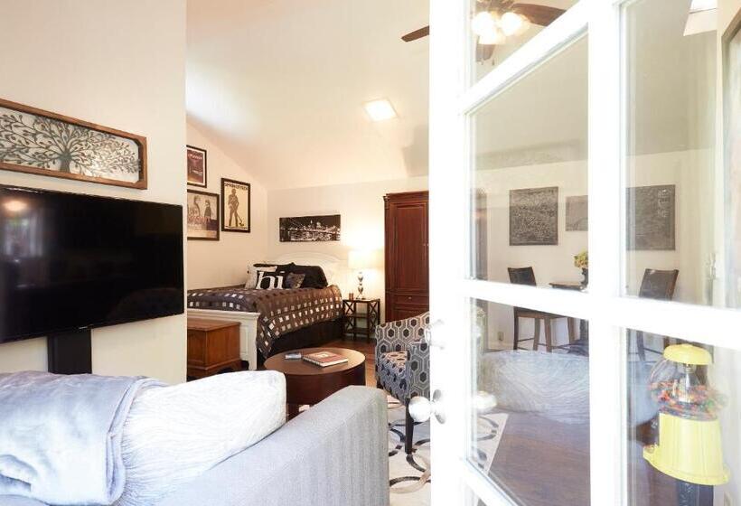 חדר סטנדרט, Willow Glen Private Studio   1 Queen Bed And 1 Queen Inflatable