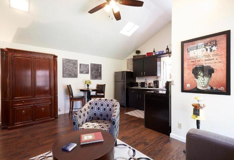 חדר סטנדרט, Willow Glen Private Studio   1 Queen Bed And 1 Queen Inflatable