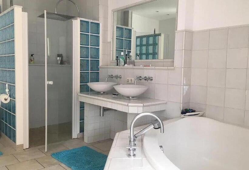 חדר סטנדרט נוף לגינה, Schönste Lage Am Rhein In Unmittelbarer Stadtnähe, B & B