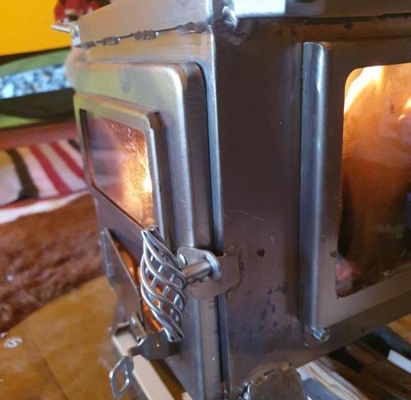 Standard Tent, Schönste Lage Am Rhein In Unmittelbarer Stadtnähe, B & B