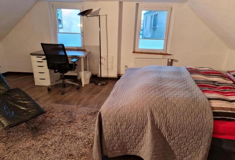 בית, 2 חדרי שינה, Schönste Lage Am Rhein In Unmittelbarer Stadtnähe, B & B