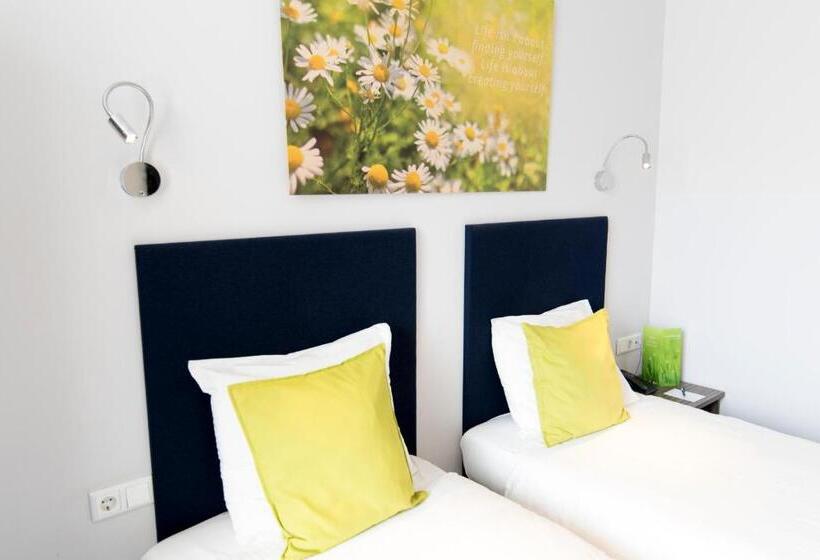 스탠다드 룸, Court Garden