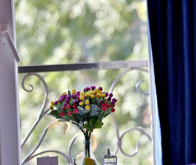 اتاق استاندارد, Ayasultan