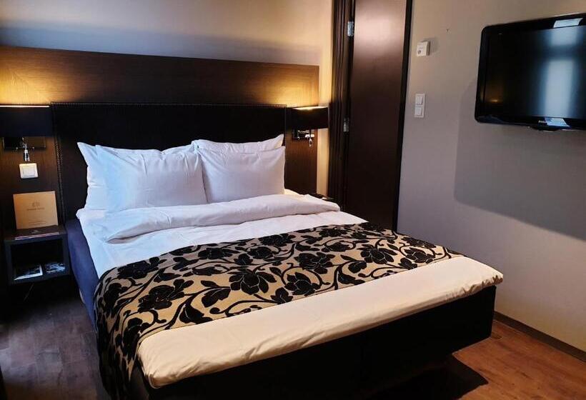 חדר אקונומי, Banken