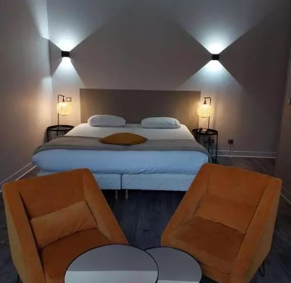 سوییت, De Paris