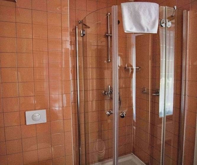 Quarto Estandar Individual, De Sluiskop