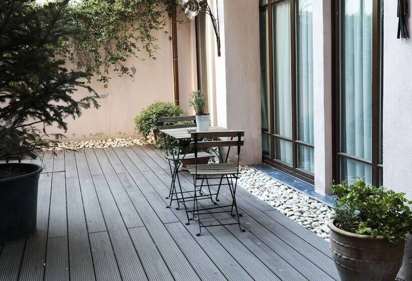 스위트, Georges Hotel Galata