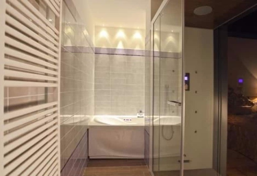 スイート, Grand Hotel Forlì