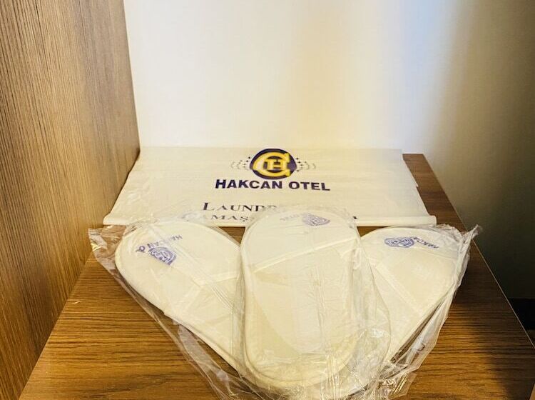 اتاق استاندارد یک نفره, Hakcan