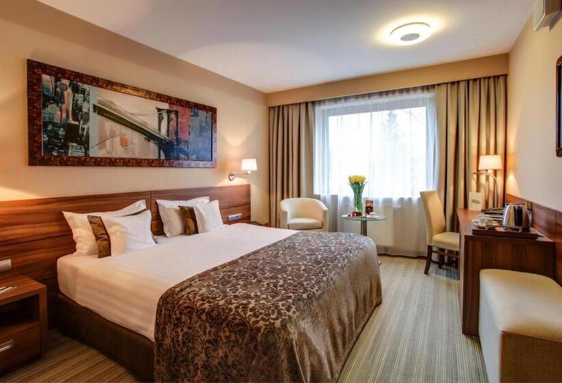 스탠다드 룸, Haston City