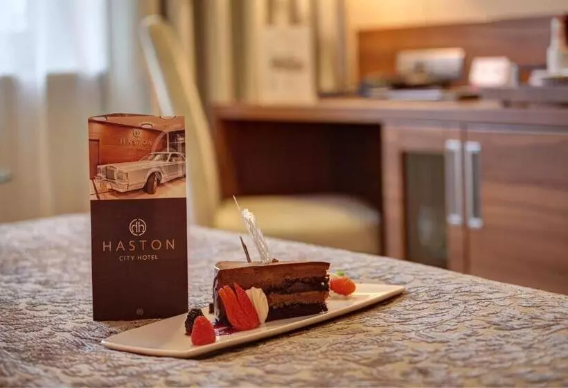 اتاق استاندارد یک نفره, Haston City