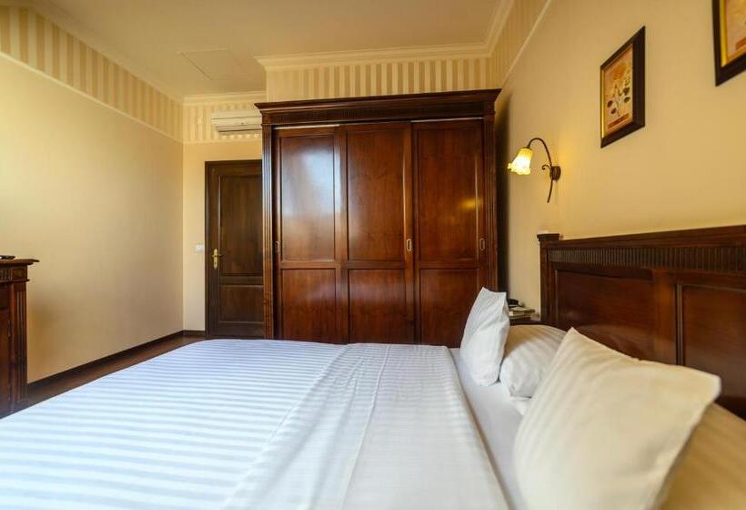 침실 1개 아파트, Iosefin Residence