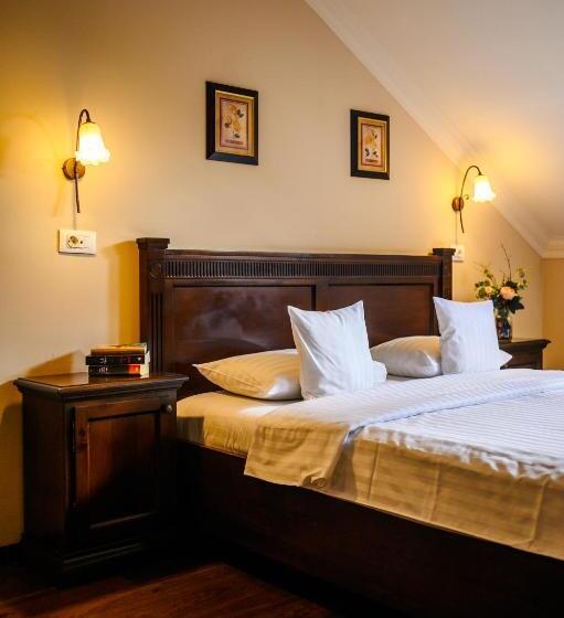 스탠다드 스튜디오, Iosefin Residence