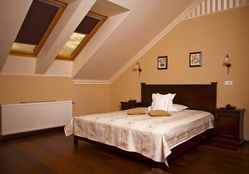 스탠다드 스튜디오, Iosefin Residence