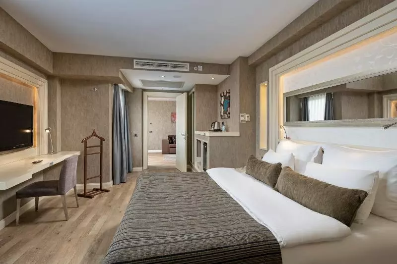 سوییت لوکس, Limak Eurasia Luxury