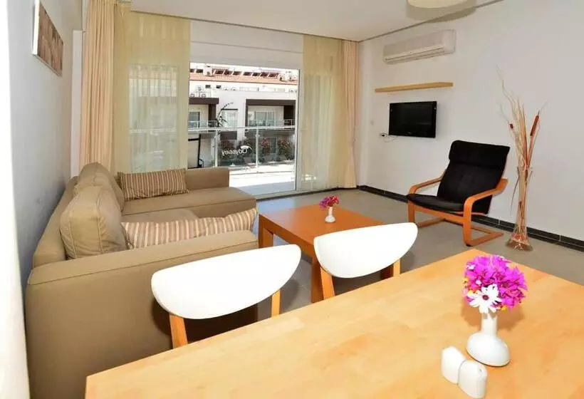 Huoneisto 2 Makuuhuonetta, Odyssey Residence Apartments