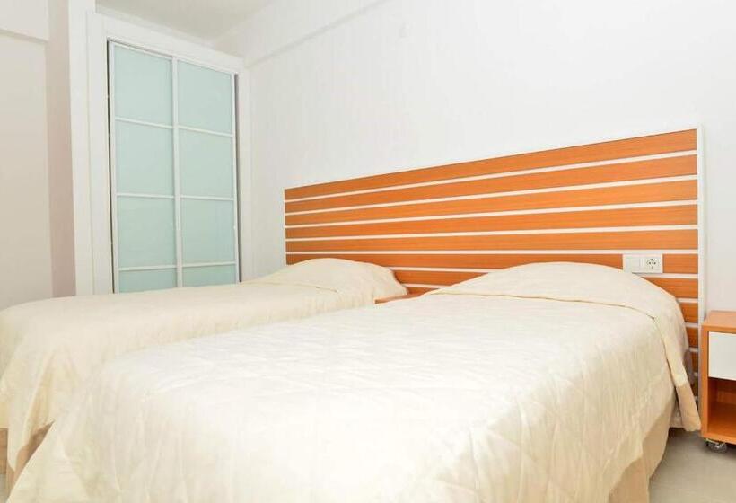 Апартаменты 2 Спальни, Odyssey Residence Apartments
