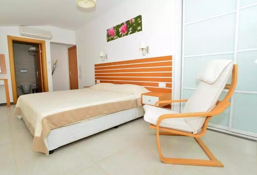 Standard-huone, Odyssey Residence Apartments