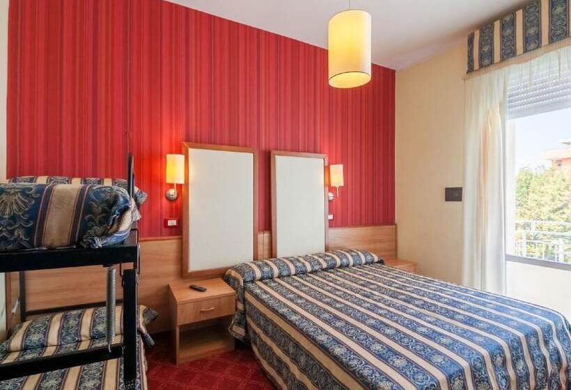 غرفة سوبيريور رباعية, Promenade Universale