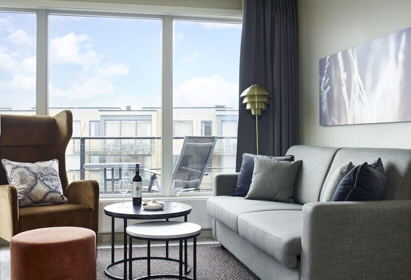 高级套房带海景, Son Spa