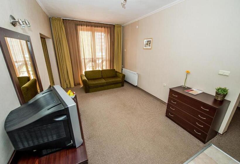 جناح جونيور, Snezhanka Hotel Pamporovo Half Board & Ski