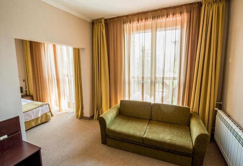 سوییت جونیور, Snezhanka Hotel Pamporovo   Half Board & Ski
