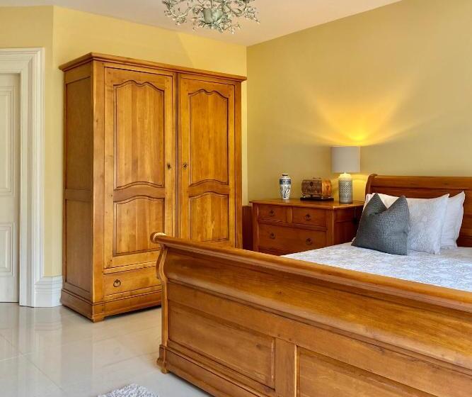 デラックスルーム, Bailey S Court, Guest Accommodation