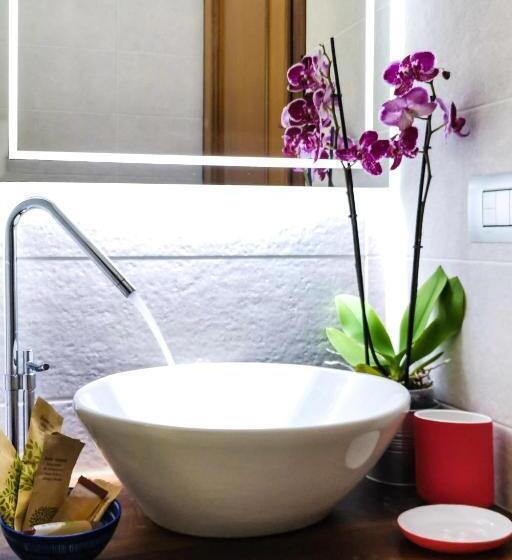 Standard room with outdoor bath, Casapatrizia Art B&b