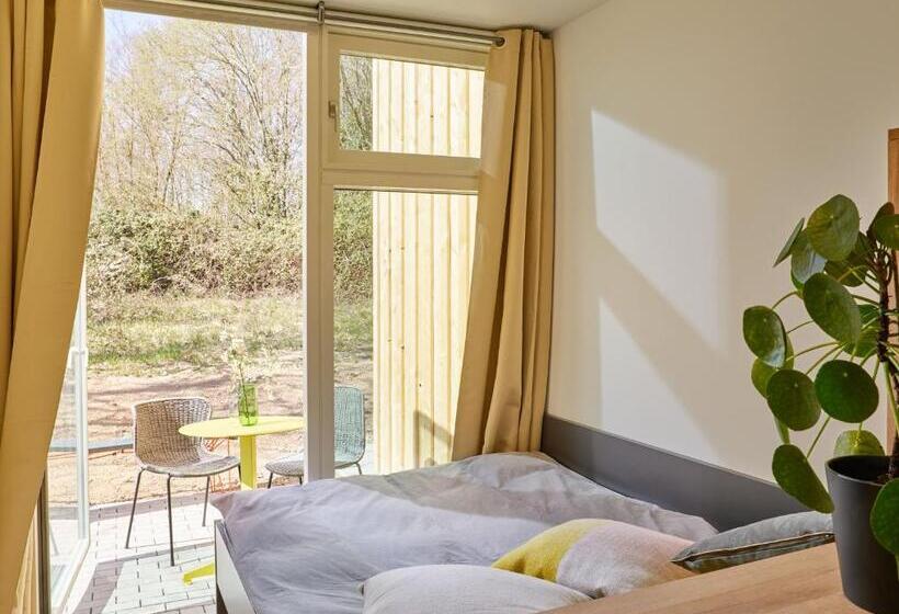 Apartamento 1 Quarto com Terraço, Modern Ausgebauter überseecontainer Als Tiny House