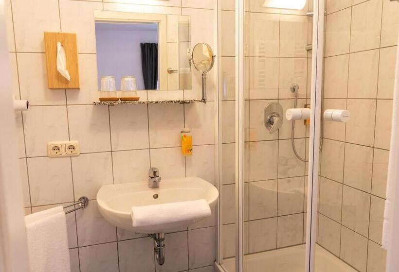 スタンダードルーム, Ammergau Lodge