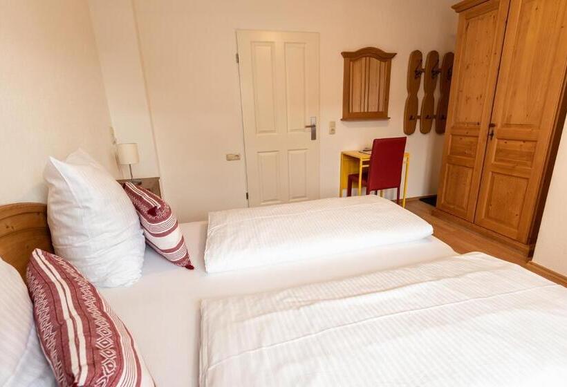 スタンダードルーム, Ammergau Lodge