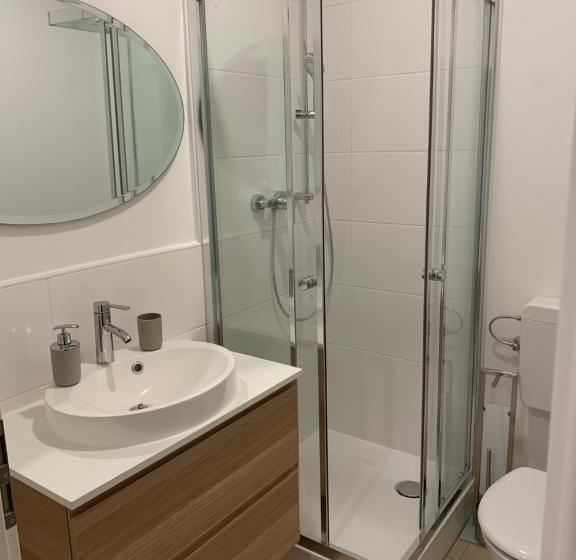 低层单卧公寓, Appartement Höhscheid