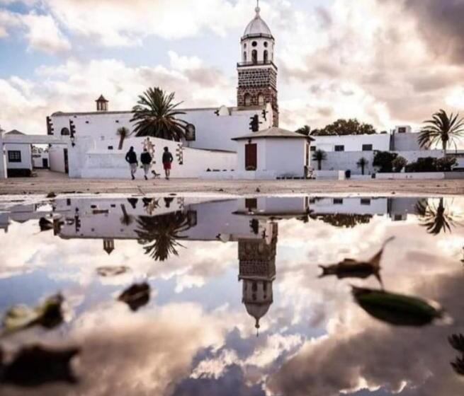 スタンダードルーム, Home From Home 2