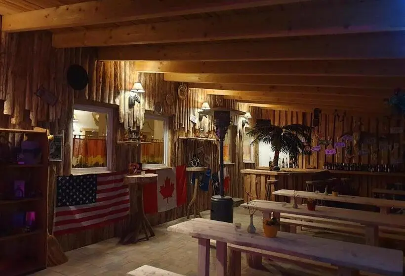 اتاق کلاسیک چهارنفره, Iowa Room