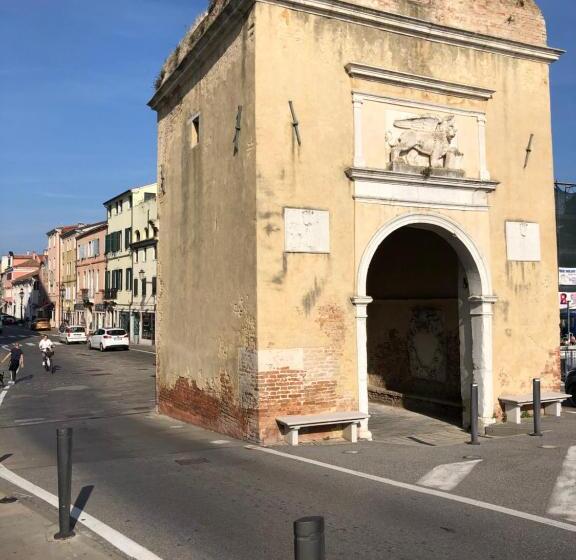 豪华房间, Al Sagraeto