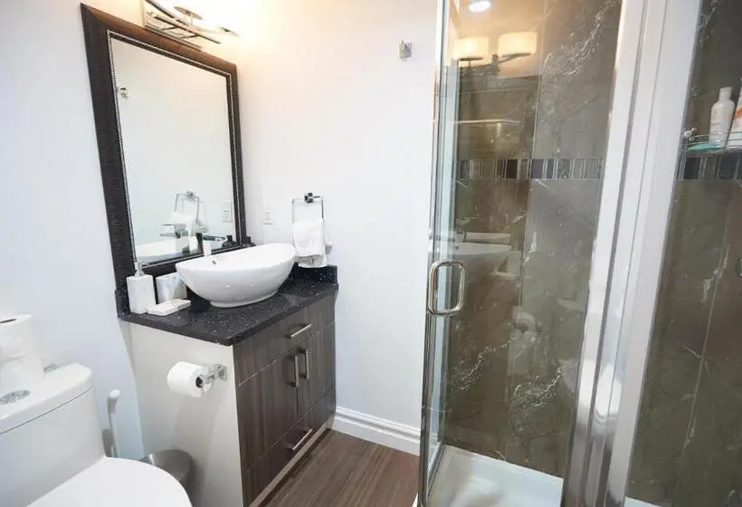 سوییت لوکس, Beautiful Modern Suite
