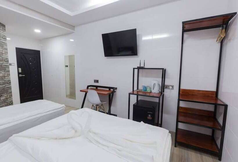 חדר דלוקס לשלושה, Lee Luxury Home, Usm Penang