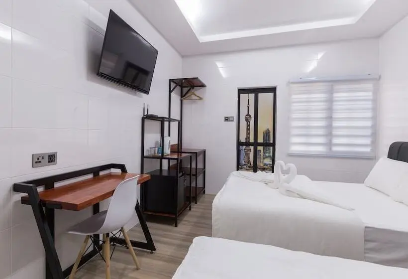 デラックストリプルルーム, Lee Luxury Home, Usm Penang