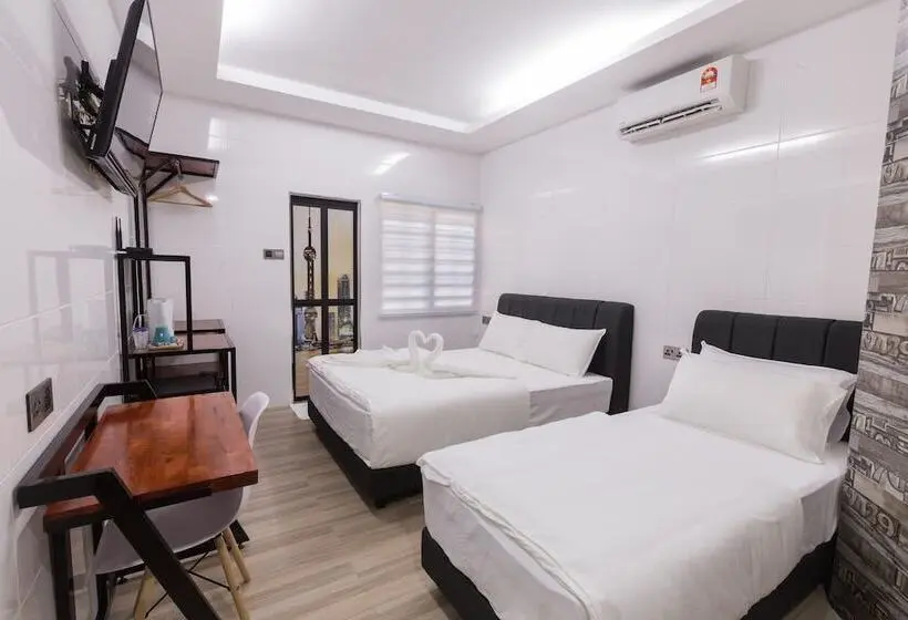 デラックストリプルルーム, Lee Luxury Home, Usm Penang