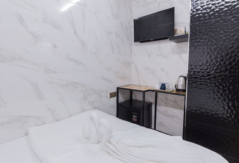 デラックスルーム, Lee Luxury Home, Usm Penang